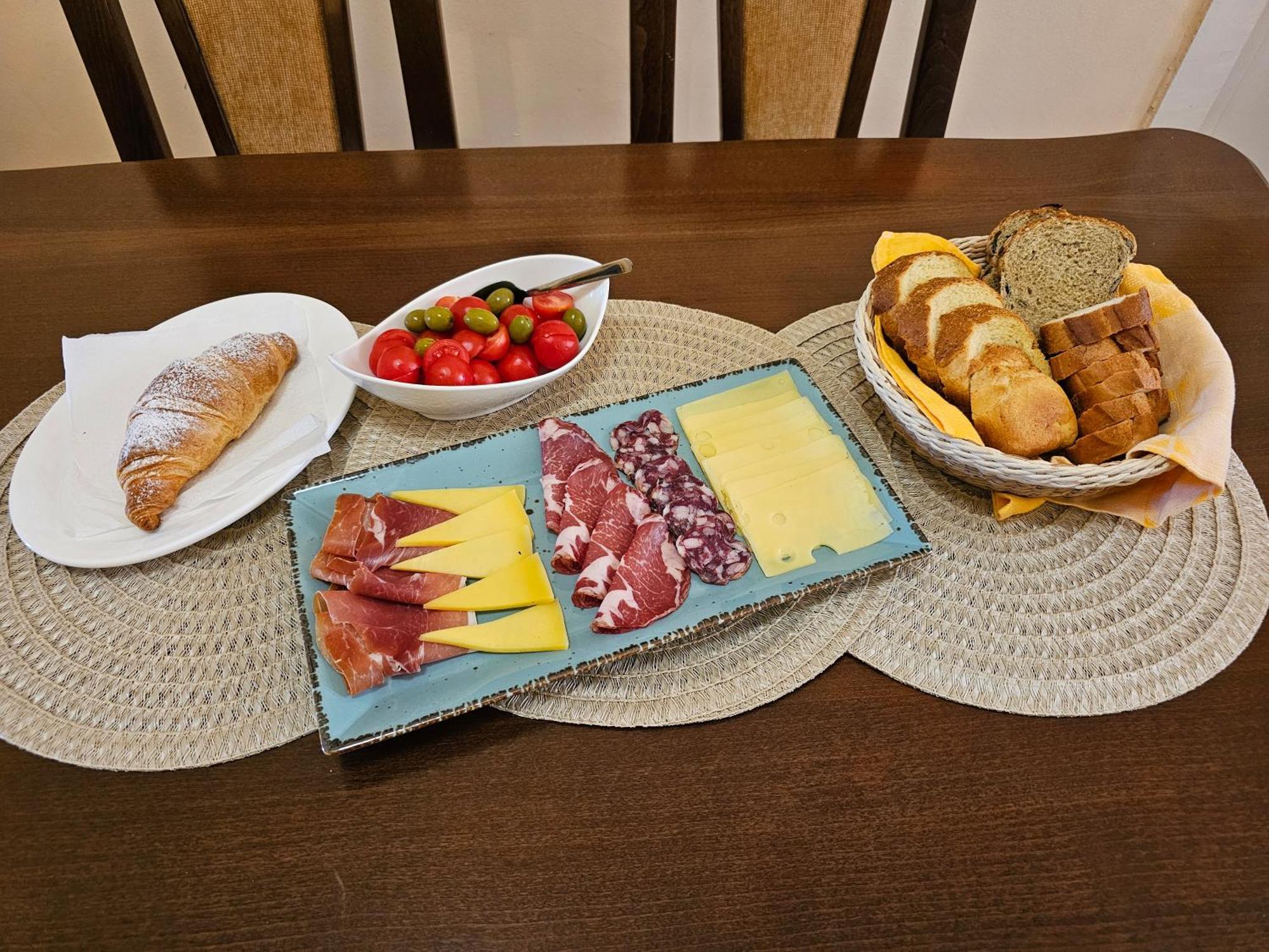 Guesthouse Villa Marija Motovun Bagian luar foto